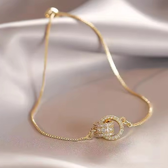 Anthro adjustable Gold Bracelet with Heart Clasp - Picture 15 of 15